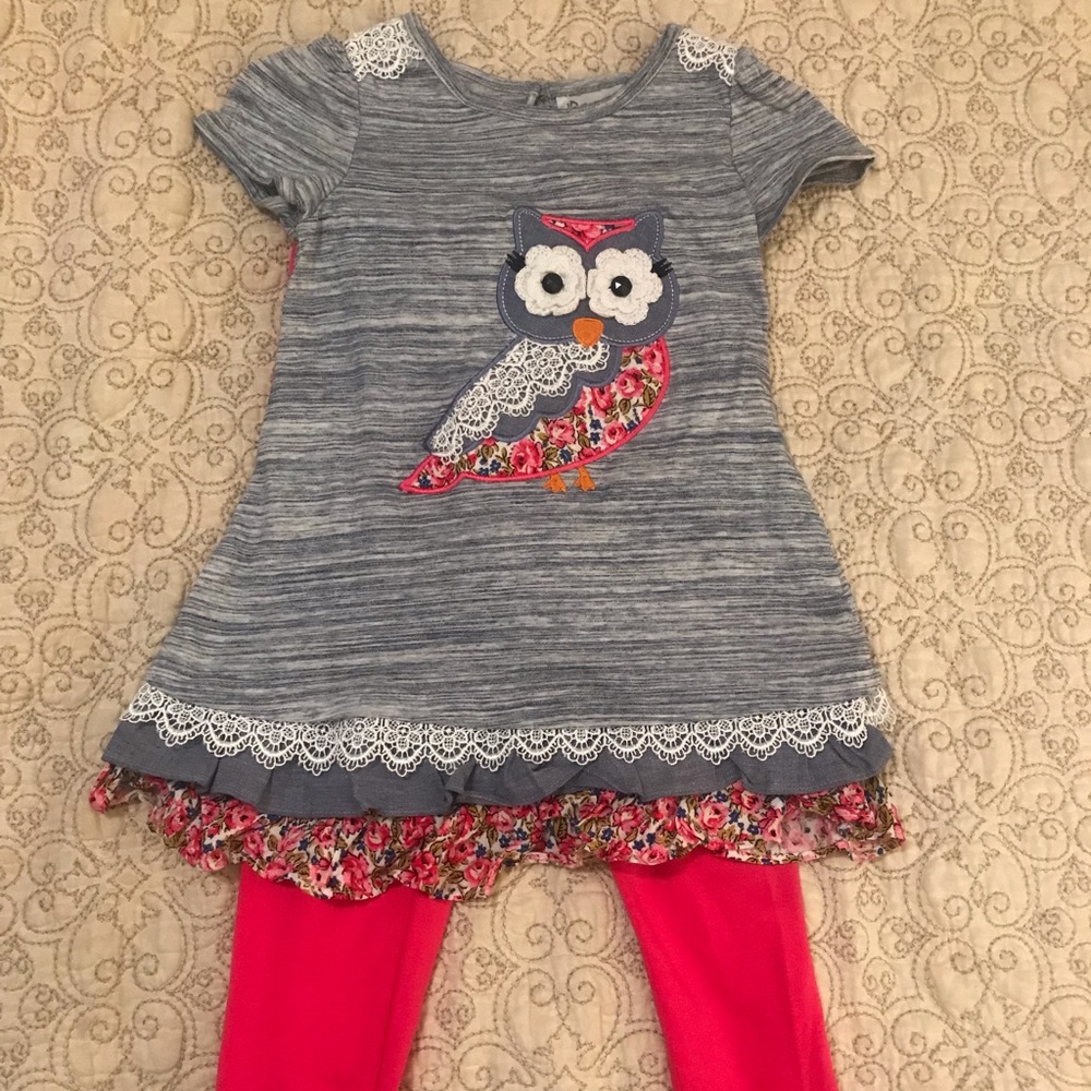 BNWT Rare too 2 piece set size 6 w. owl & leggings